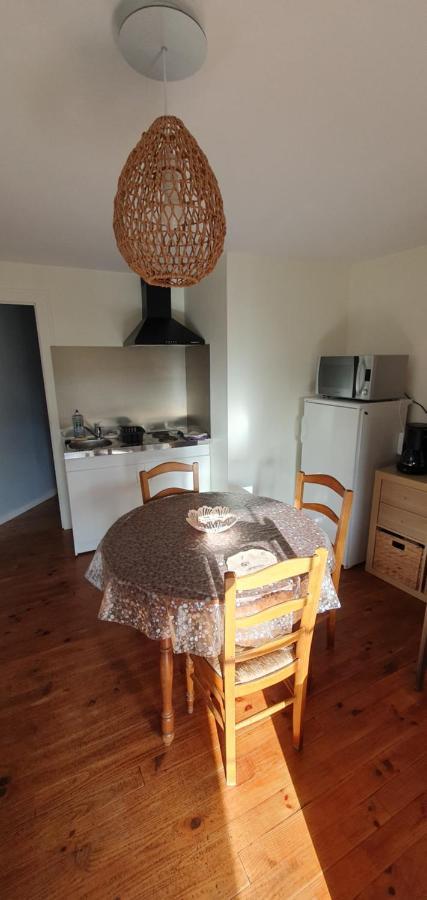 Apartament Le Studio De Rochavelle Chiché Zewnętrze zdjęcie